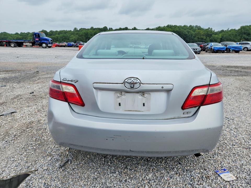 61393966 :رقم المزاد ، 4T1BE46K57U607732 vin ، 2007 Toyota Camry مزاد بيع