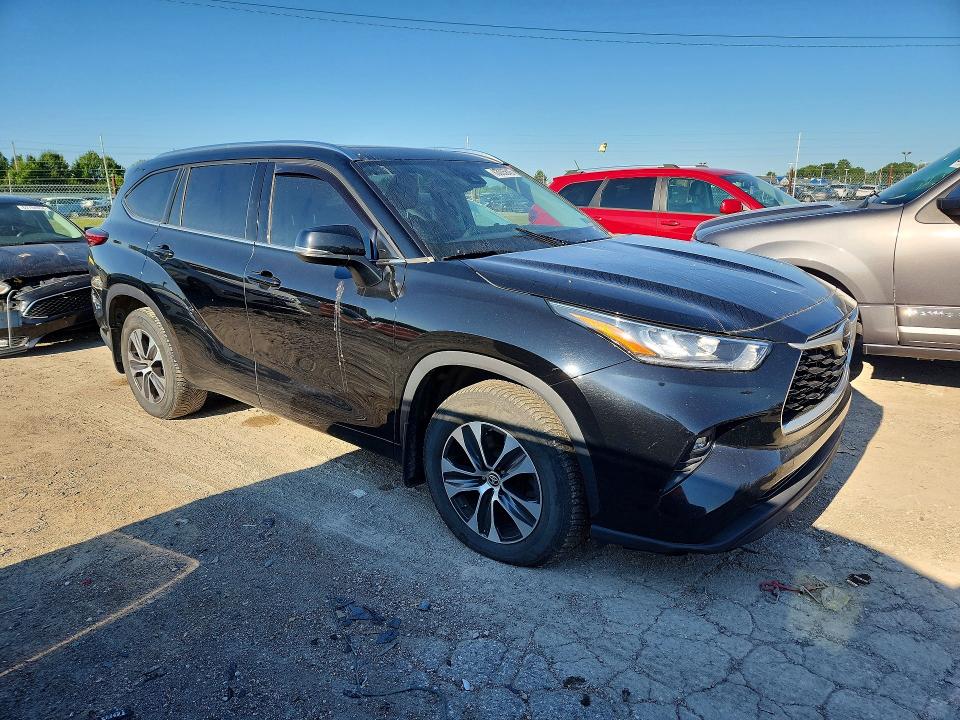 Продаж на аукціоні авто 2020 Toyota Highlander, vin: 5TDHZRBH8LS508279, номер лоту: 63005846