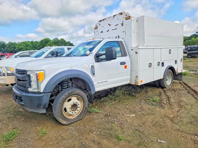 2017 Ford F550 მანქანა იყიდება აუქციონზე, vin: 1FDUF5GT3HEB71073, აუქციონის ნომერი: 61133446
