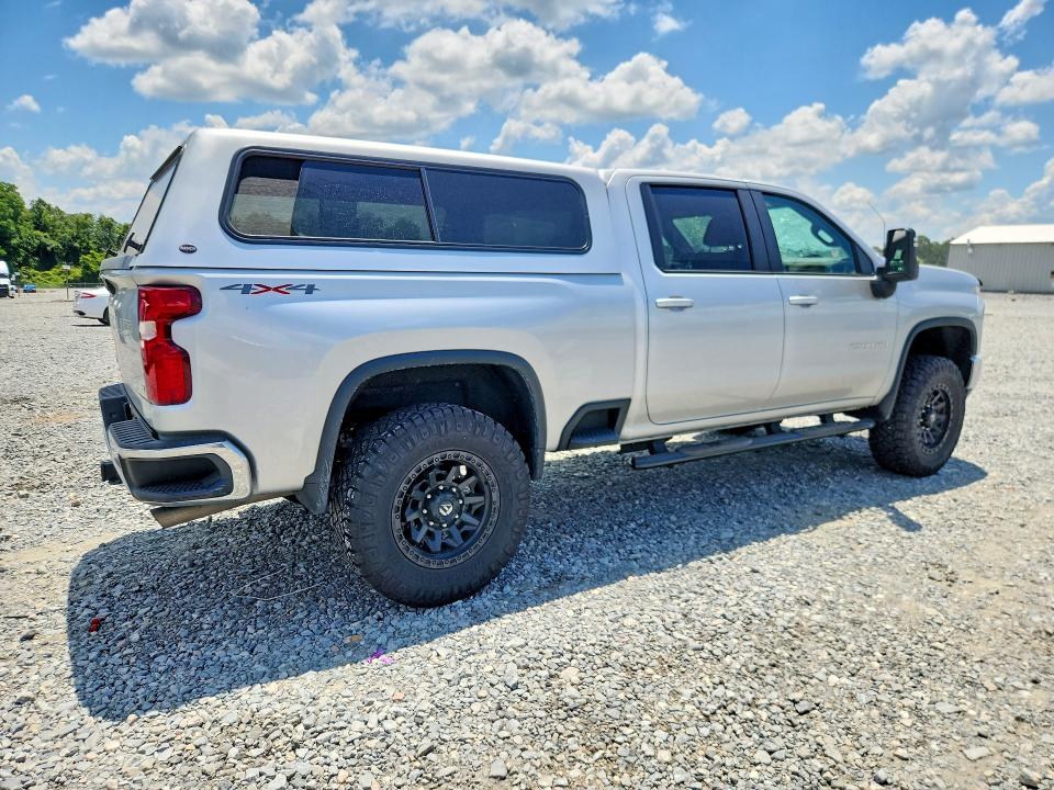60125636 :رقم المزاد ، 2GC4YNE73N1201870 vin ، 2022 Chevrolet Silverado مزاد بيع