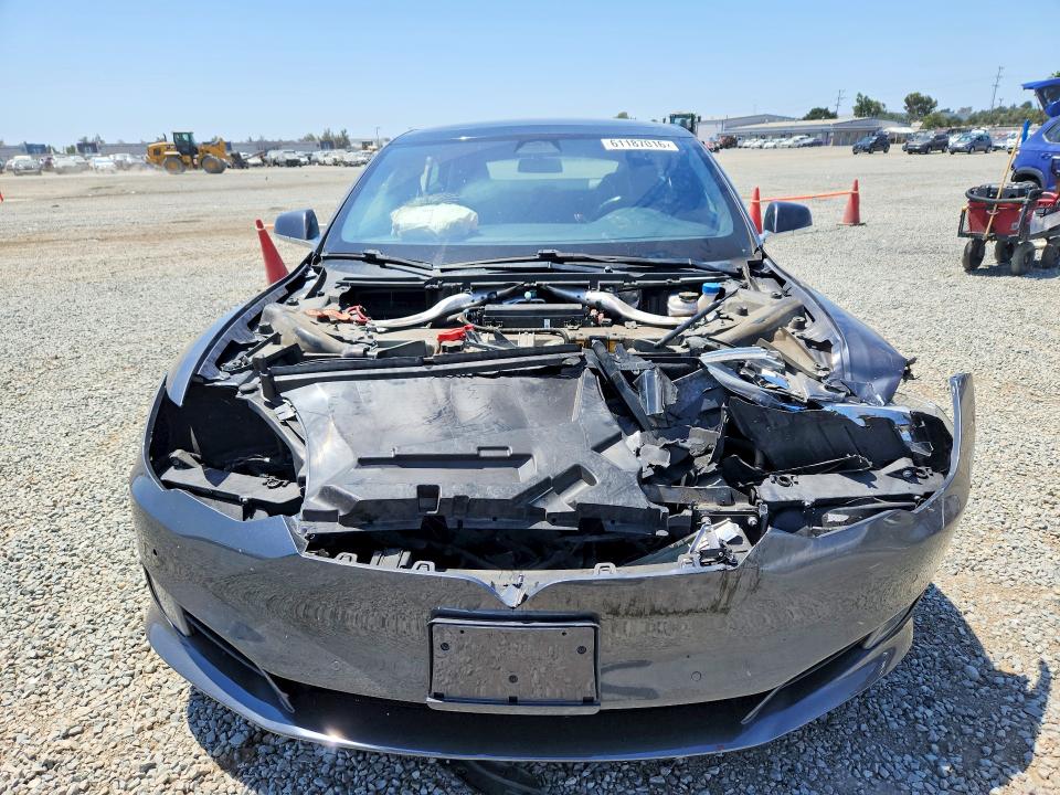 Продаж на аукціоні авто 2016 Tesla Model S, vin: 5YJSA1E17GF170526, номер лоту: 61187016