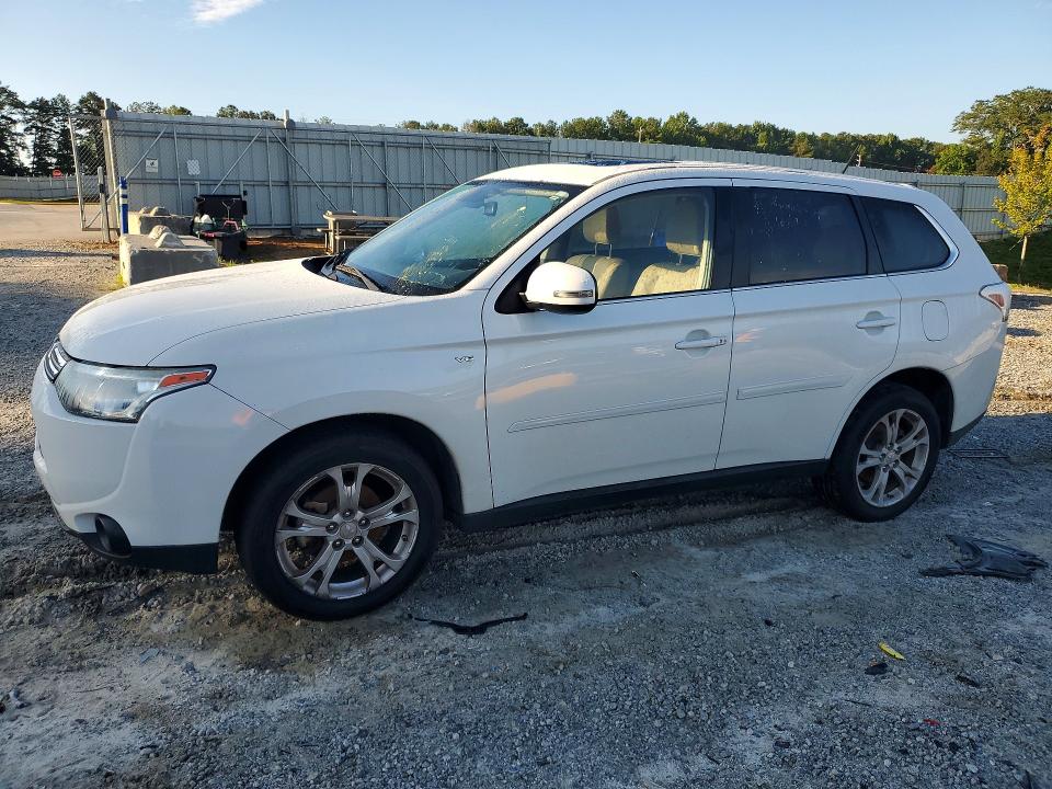 Продажа на аукционе авто 2014 Mitsubishi Outlander, vin: JA4JZ4AX0EZ001594, номер лота: 61484266