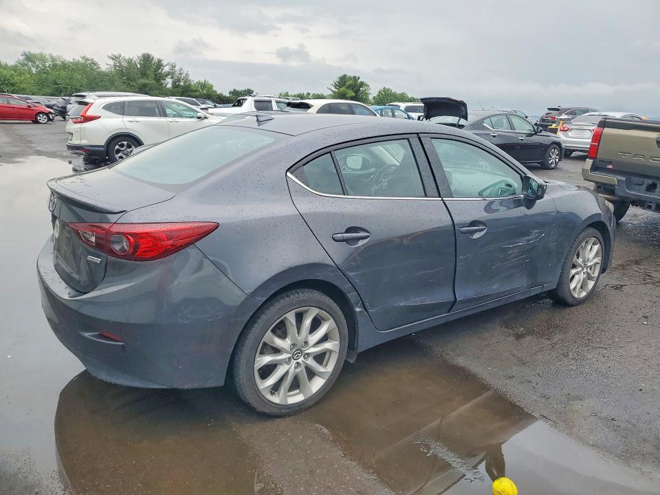 60332976 :رقم المزاد ، JM1BM1V39F1263287 vin ، 2015 Mazda 3 مزاد بيع