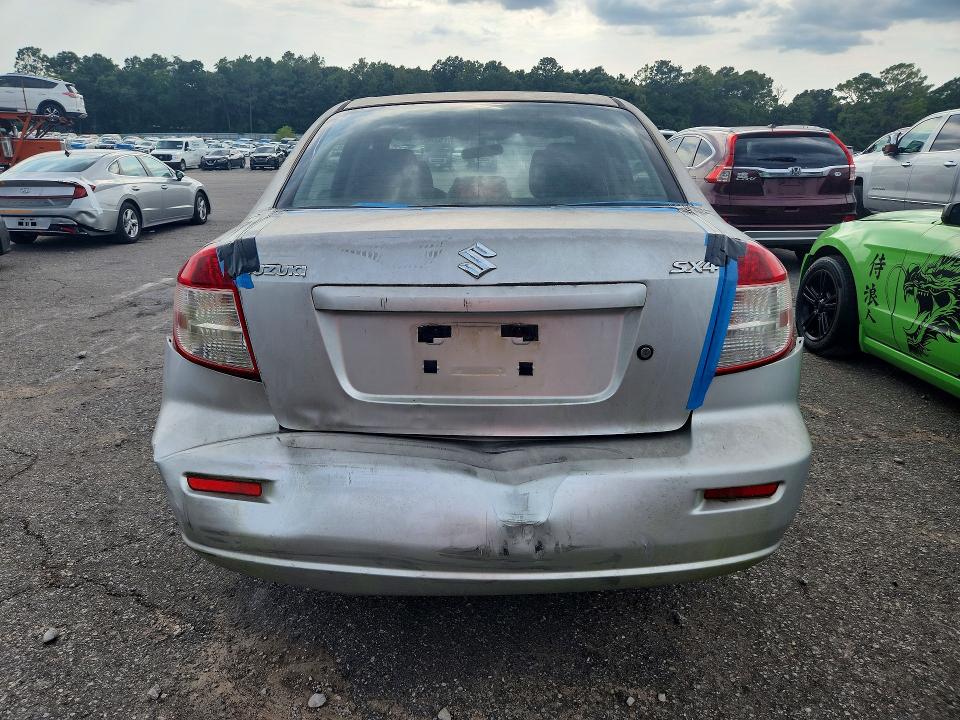 62467016 :رقم المزاد ، JS2YC5A26B6300770 vin ، 2011 Suzuki Sx4 مزاد بيع