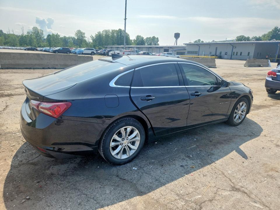 Продажа на аукционе авто 2022 Chevrolet Malibu, vin: 1G1ZD5ST8NF170040, номер лота: 62522766