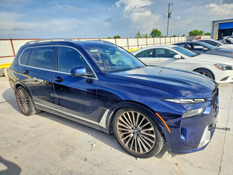 60453506 :رقم المزاد ، 5UX23EM02S9Y00044 vin ، 2025 Bmw X7 مزاد بيع