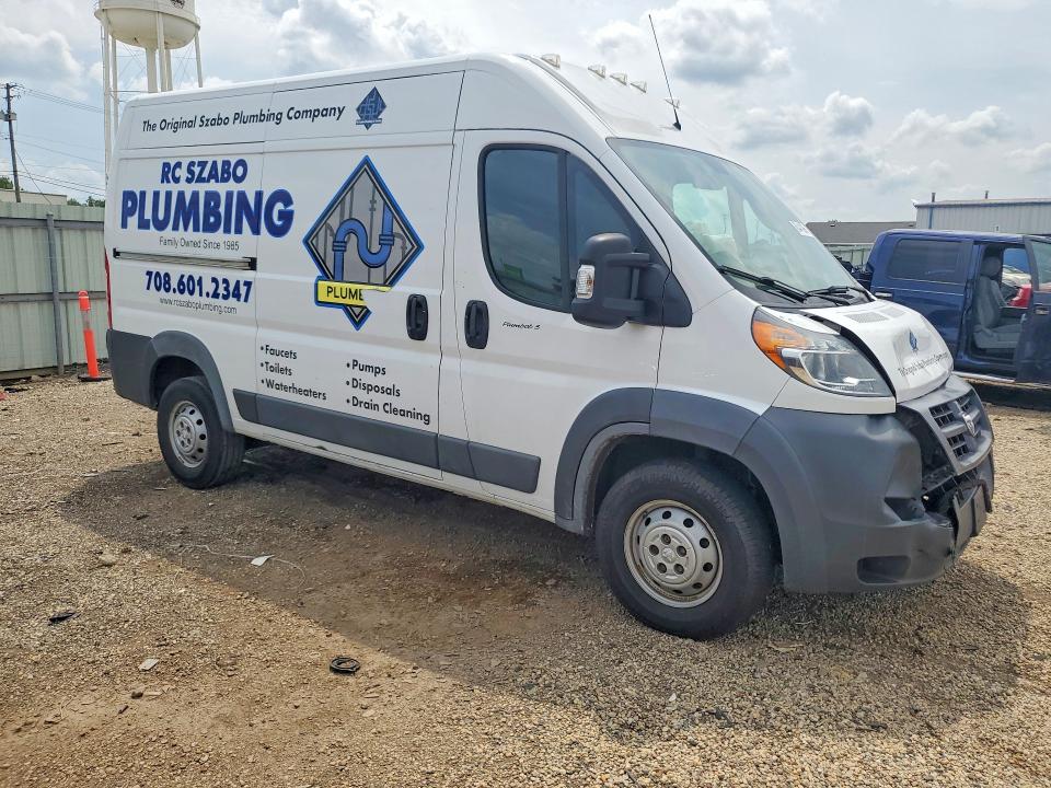 60441396 :رقم المزاد ، 3C6TRVCG2JE112727 vin ، 2018 Ram Promaster 2500 مزاد بيع