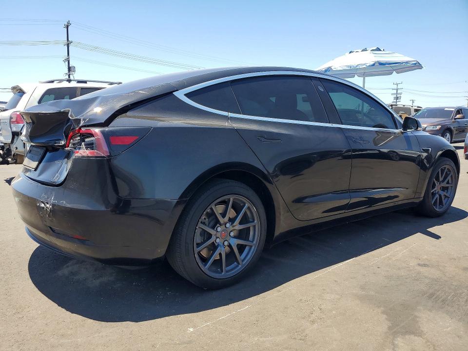 2018 Tesla Model 3 მანქანა იყიდება აუქციონზე, vin: 5YJ3E1EA4JF172346, აუქციონის ნომერი: 60414766