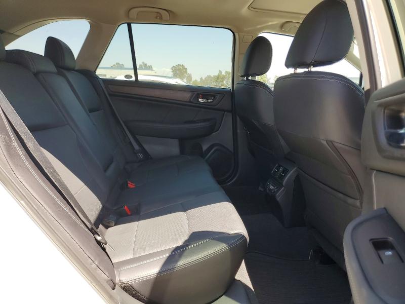 61737836 :رقم المزاد ، 4S4BSENC6J3264502 vin ، 2018 Subaru Outback مزاد بيع