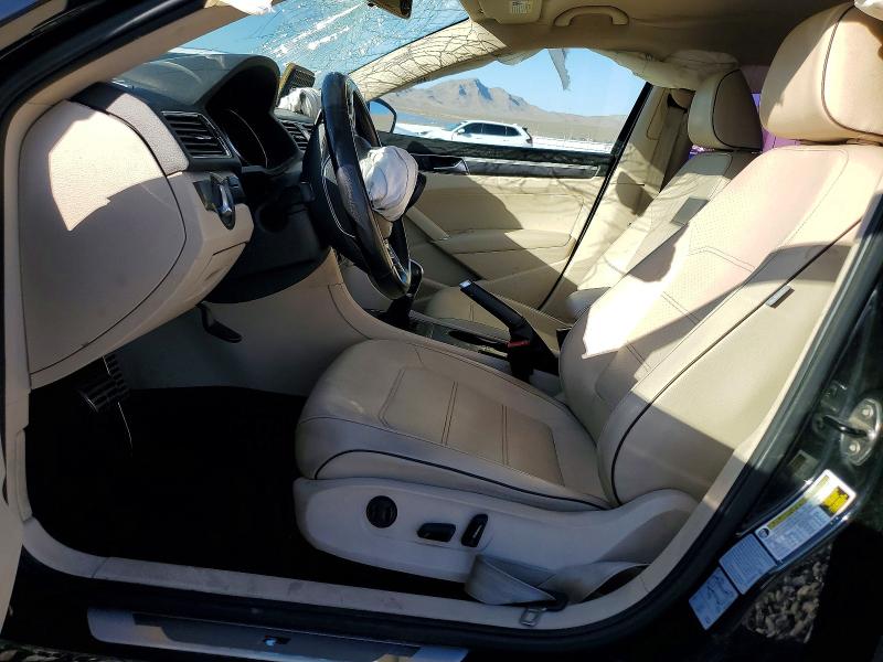 63706576 :رقم المزاد ، 1VWAT7A33GC068358 vin ، 2016 Volkswagen Passat مزاد بيع