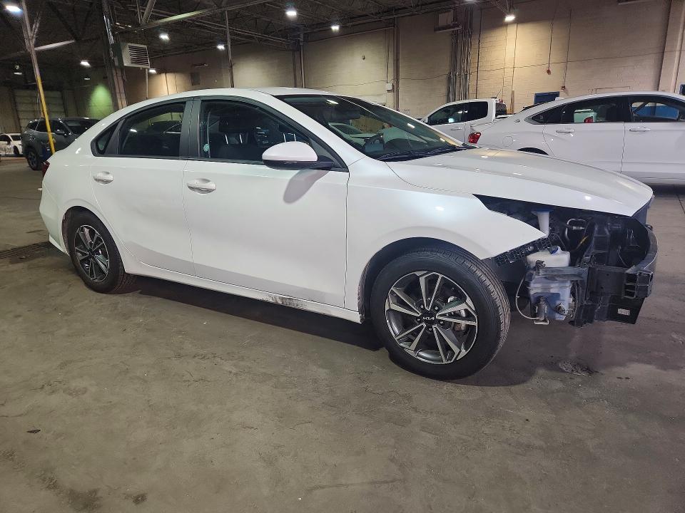 61890106 :رقم المزاد ، 3KPF24AD0RE771835 vin ، 2024 Kia Forte مزاد بيع