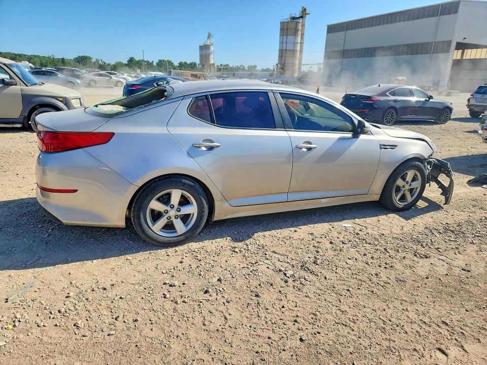 61529516 :رقم المزاد ، KNAGM4A72F5574470 vin ، 2015 Kia Optima مزاد بيع