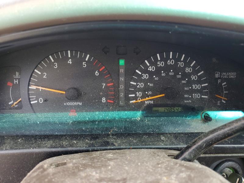 2000 Toyota Tacoma მანქანა იყიდება აუქციონზე, vin: 4TAVL52N5YZ684114, აუქციონის ნომერი: 61777016