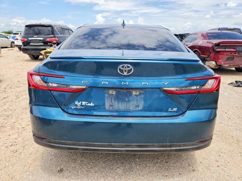60748236 :رقم المزاد ، 4T1DAACK7SU597981 vin ، 2025 Toyota Camry مزاد بيع