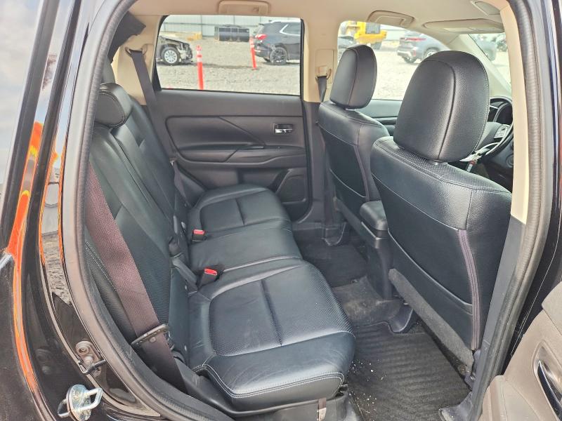 60469686 :رقم المزاد ، JA4AD3A32GZ011259 vin ، 2016 Mitsubishi Outlander مزاد بيع