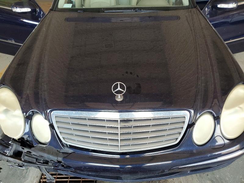 2004 Mercedes-benz E მანქანა იყიდება აუქციონზე, vin: WDBUF65J24A575560, აუქციონის ნომერი: 60758796