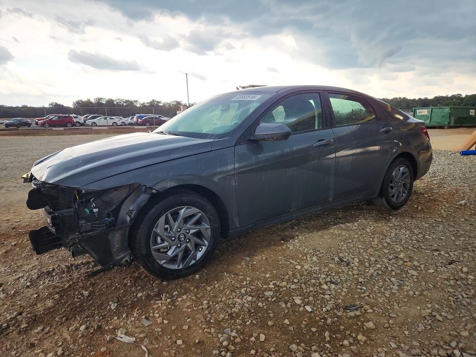 60683516 :رقم المزاد ، KMHLM4DGXRU703980 vin ، 2024 Hyundai Elantra مزاد بيع