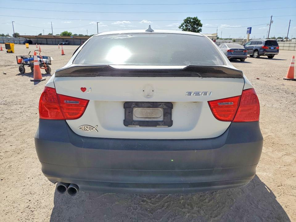 2009 Bmw 328 მანქანა იყიდება აუქციონზე, vin: WBAPH57599NL77705, აუქციონის ნომერი: 53894806