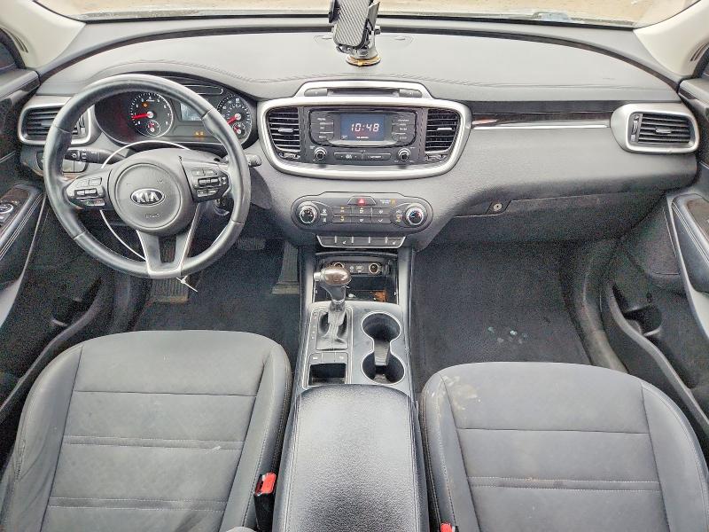 2016 Kia Sorento მანქანა იყიდება აუქციონზე, vin: 5XYPG4A34GG166035, აუქციონის ნომერი: 61876086