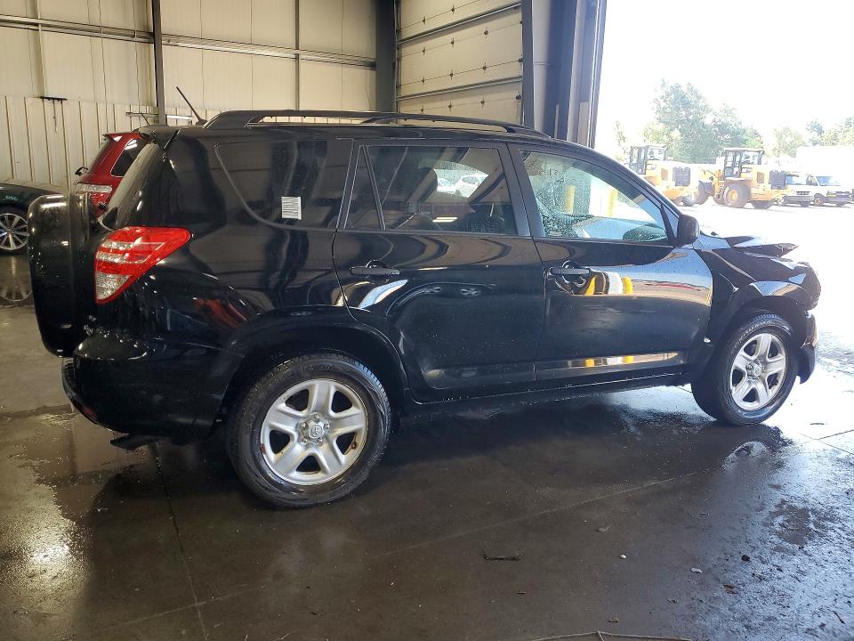60878576 :رقم المزاد ، JTMBK4DV8BD018547 vin ، 2011 Toyota Rav4 مزاد بيع