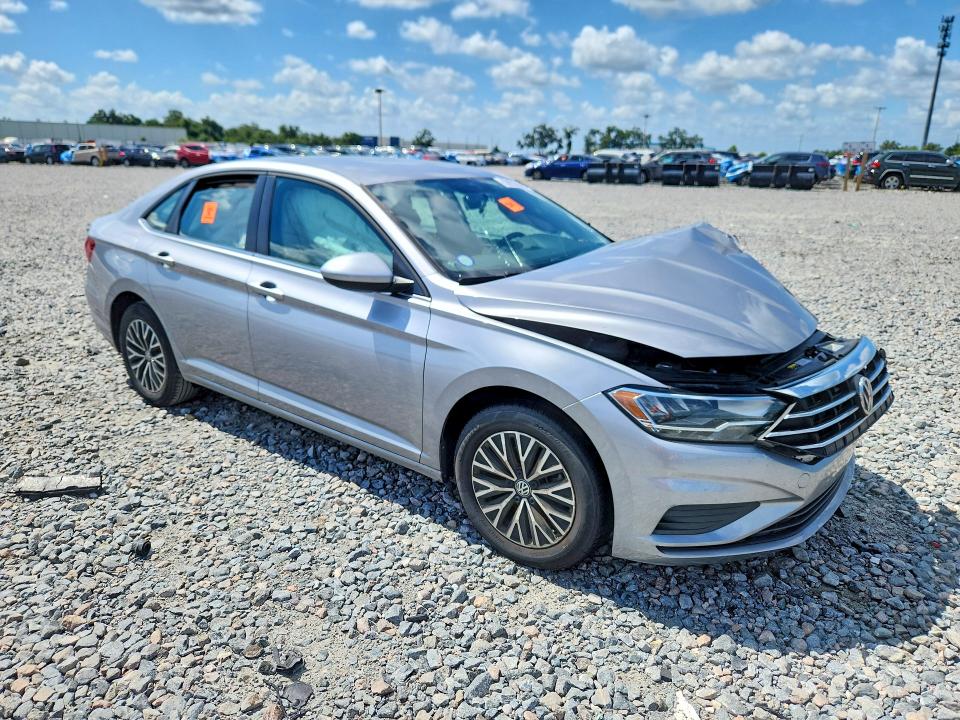 59839846 :رقم المزاد ، 3VWC57BU5MM045278 vin ، 2021 Volkswagen Jetta مزاد بيع