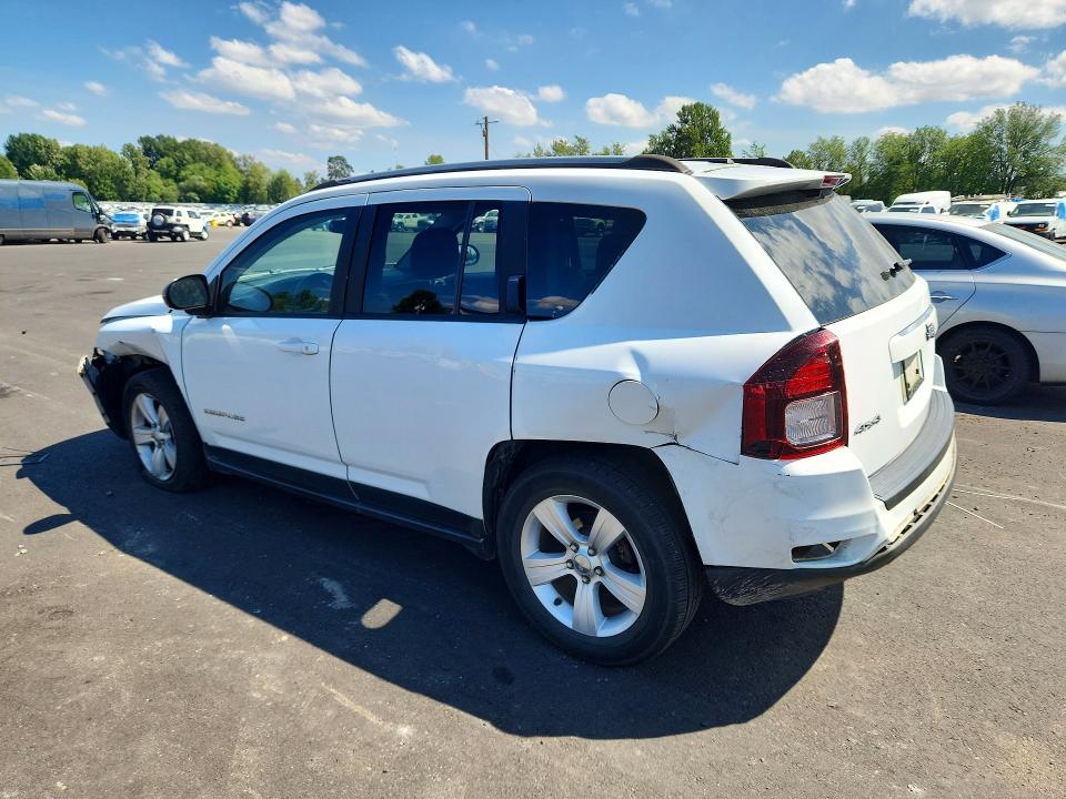 61691916 :رقم المزاد ، 1C4NJDBB9HD106332 vin ، 2017 Jeep Compass مزاد بيع