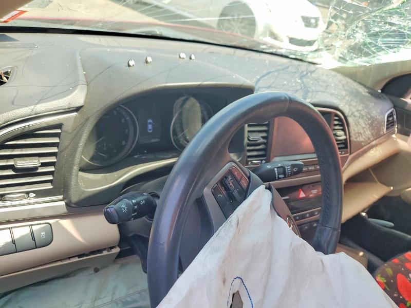2017 Hyundai Elantra მანქანა იყიდება აუქციონზე, vin: KMHD84LF6HU362738, აუქციონის ნომერი: 59897026