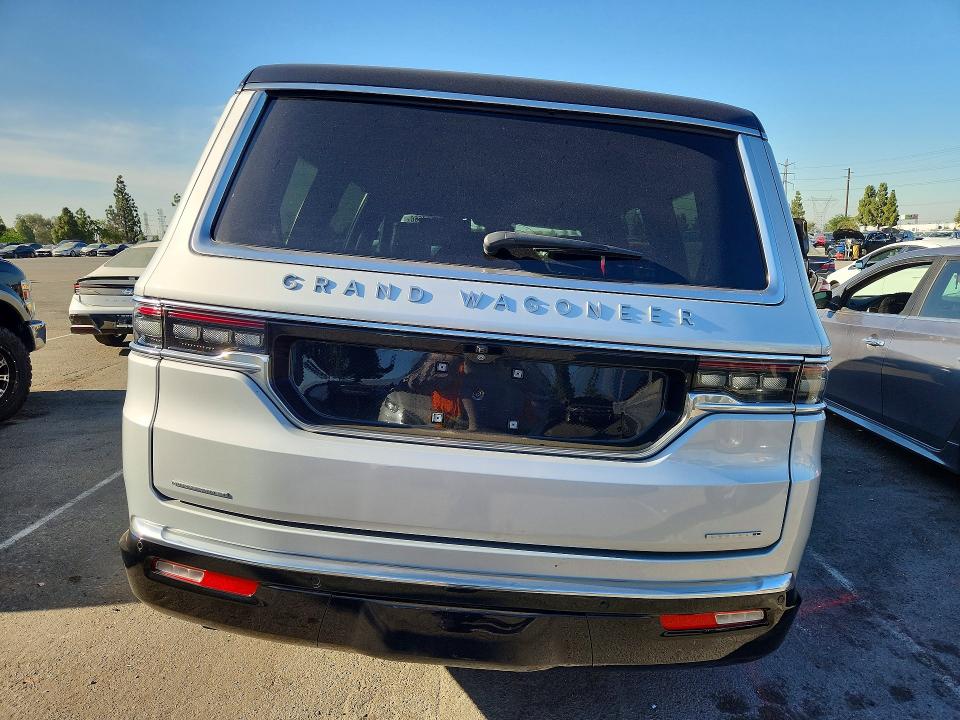 Продаж на аукціоні авто 2022 Jeep Grand Wagoneer, vin: 1C4SJVEJ0NS116685, номер лоту: 62661666