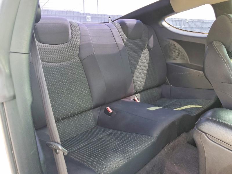 2010 Hyundai Genesis Coupe მანქანა იყიდება აუქციონზე, vin: KMHHT6KD6AU015055, აუქციონის ნომერი: 57754936