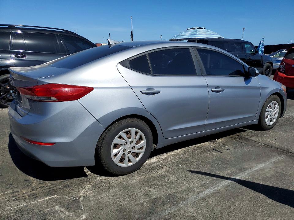Продаж на аукціоні авто 2017 Hyundai Elantra, vin: 5NPD74LF1HH178583, номер лоту: 62607856