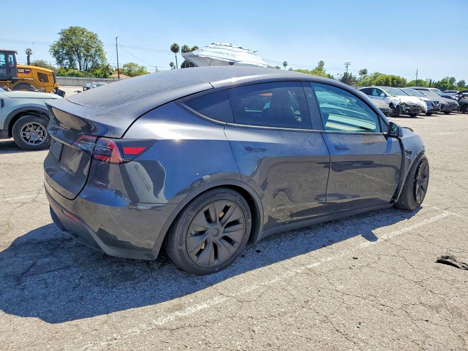 Продаж на аукціоні авто 2025 Tesla Model Y, vin: 7SAYGDED7SF320327, номер лоту: 59402746