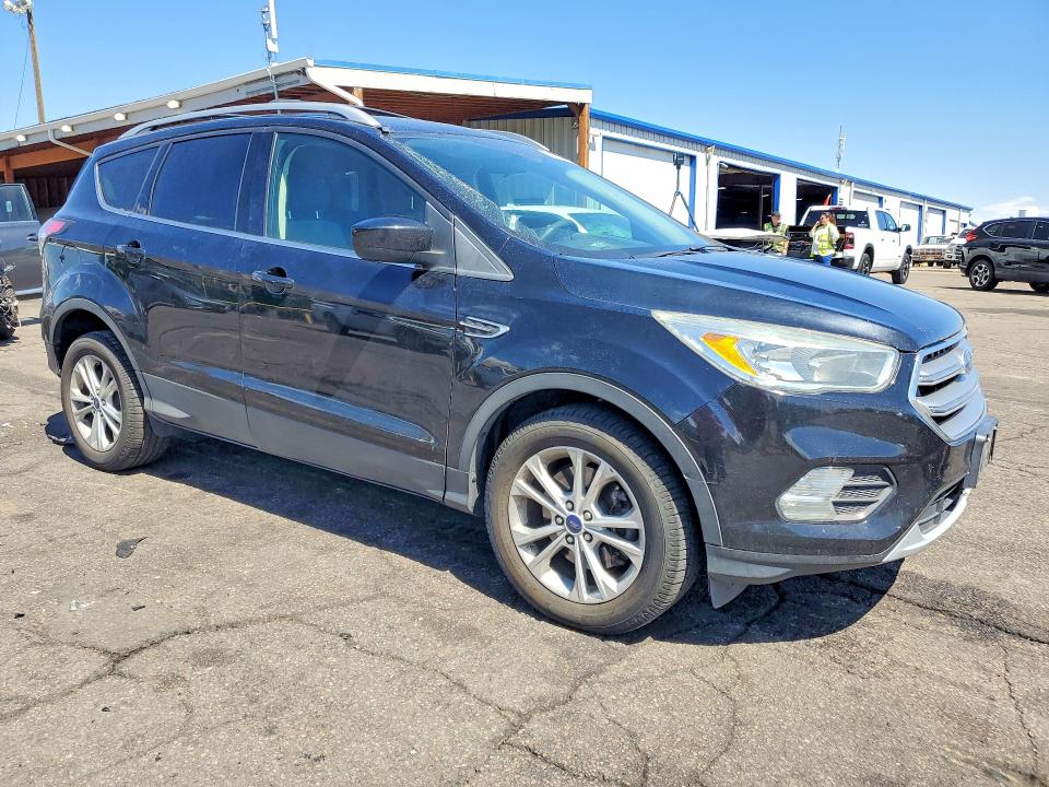 Продаж на аукціоні авто 2017 Ford Escape, vin: 1FMCU9G99HUA95474, номер лоту: 60678816