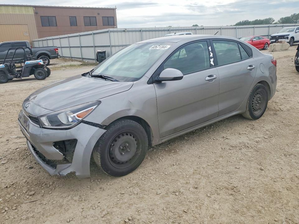 62671366 :رقم المزاد ، 3KPA24AD2ME379670 vin ، 2021 Kia Rio مزاد بيع