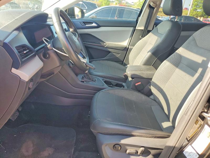 59797796 :رقم المزاد ، 3VVSX7B26NM011408 vin ، 2022 Volkswagen Taos مزاد بيع
