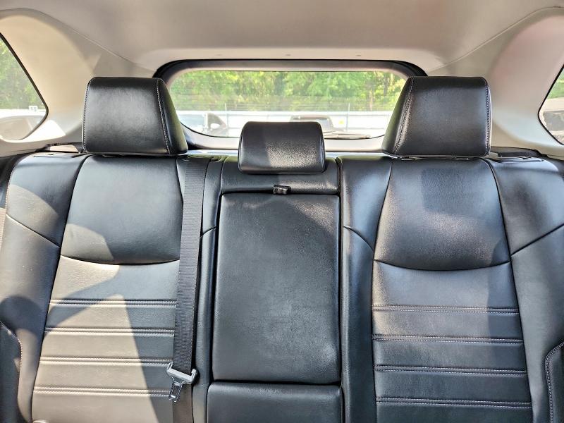 Продажа на аукционе авто 2021 Toyota Rav4, vin: 2T3C1RFV4MC122770, номер лота: 62487926