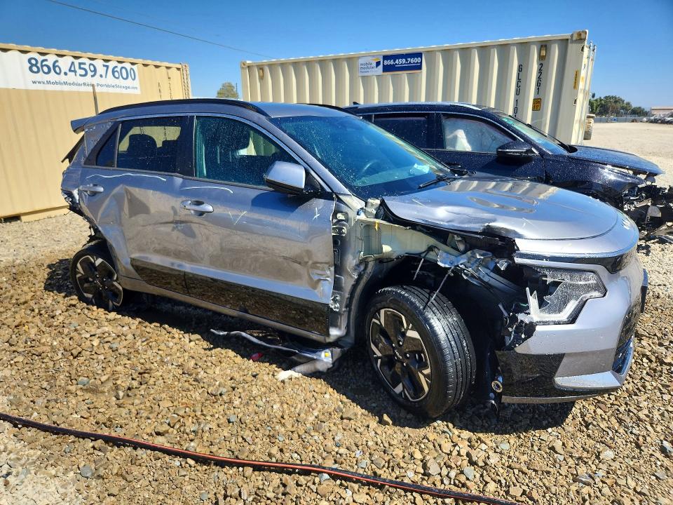 Продаж на аукціоні авто 2024 Kia Niro, vin: KNDCR3L14R5113670, номер лоту: 61547046