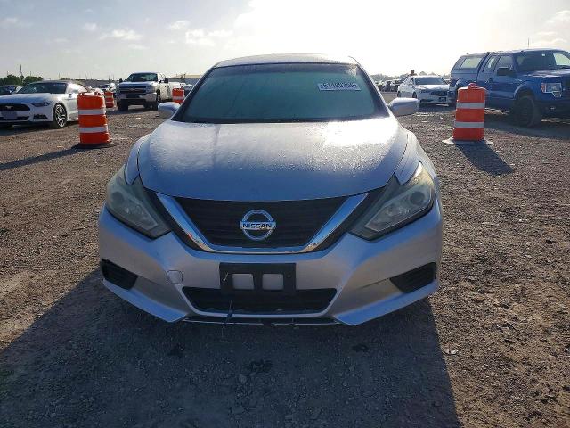 2017 Nissan Altima მანქანა იყიდება აუქციონზე, vin: 1N4AL3AP9HN341216, აუქციონის ნომერი: 61490356