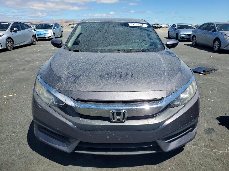 61705156 :رقم المزاد ، 2HGFC2F58HH540396 vin ، 2017 Honda Civic مزاد بيع