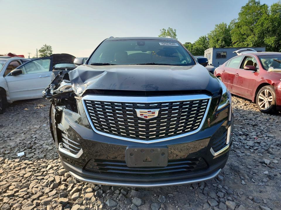 62024646 :رقم المزاد ، 1GYKNDRS8NZ127369 vin ، 2022 Cadillac Xt5 مزاد بيع