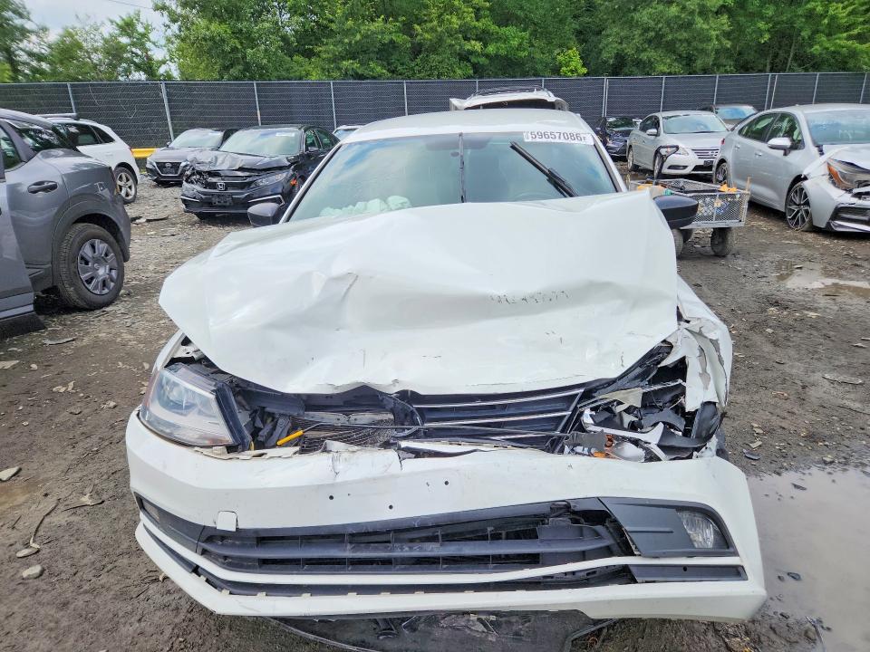 59657086 :رقم المزاد ، 3VWB17AJ2GM264380 vin ، 2016 Volkswagen Jetta مزاد بيع