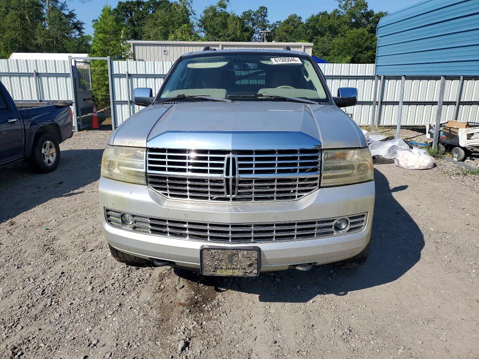 Продаж на аукціоні авто 2011 Lincoln Navigator, vin: 5LMJJ2J51BEJ06284, номер лоту: 61505046
