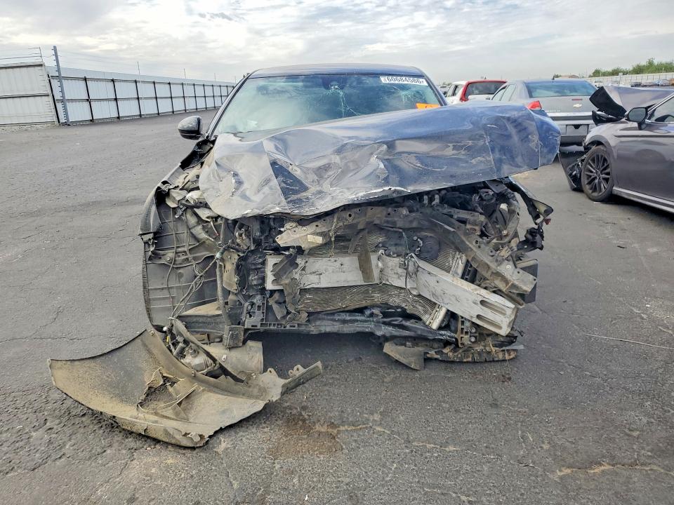 60684586 :رقم المزاد ، 1N4BL4CV7NN385023 vin ، 2022 Nissan Altima مزاد بيع