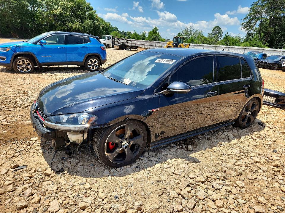 62811006 :رقم المزاد ، 3VW447AU0JM288081 vin ، 2018 Volkswagen Gti مزاد بيع