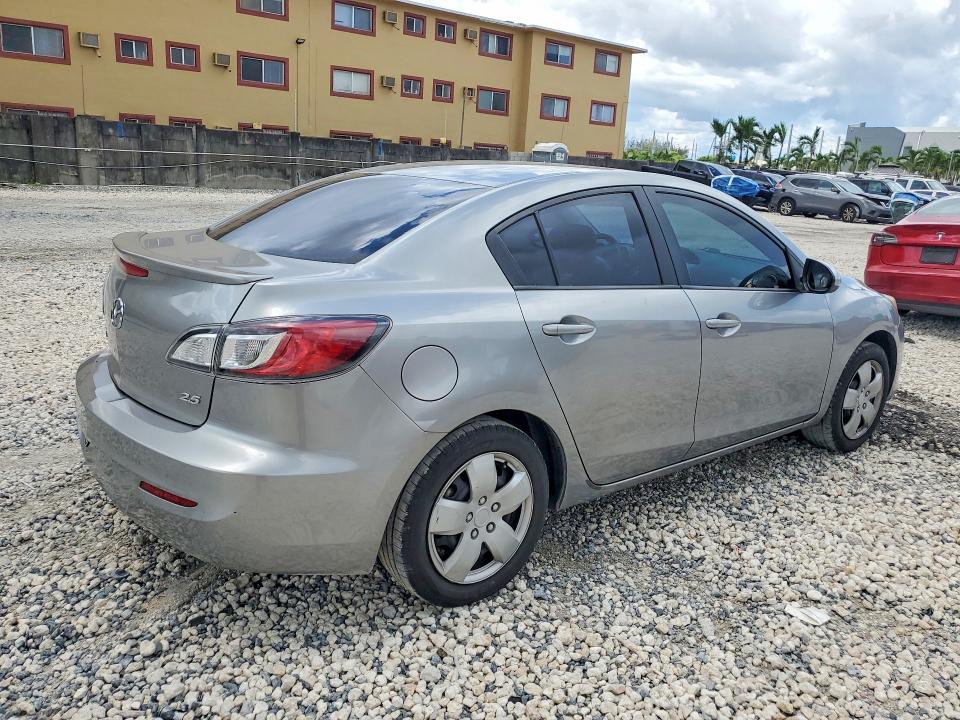 63212316 :رقم المزاد ، JM1BL1UF5C1647352 vin ، 2012 Mazda 3 مزاد بيع