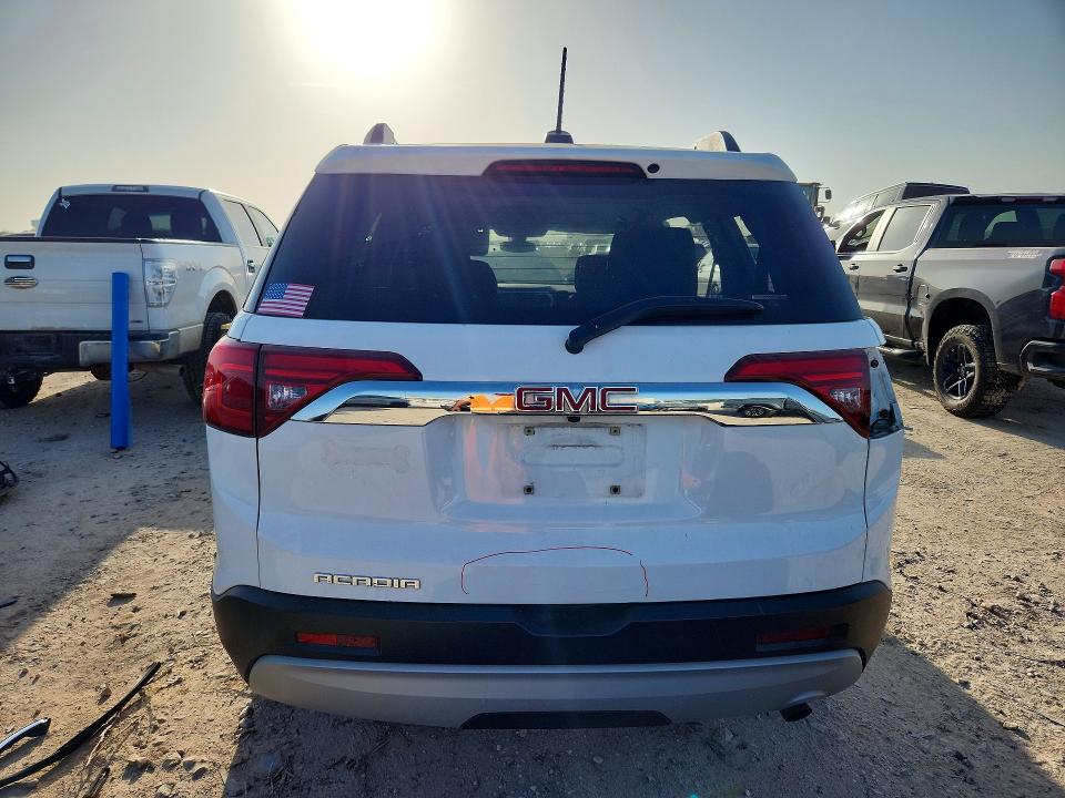 61961756 :رقم المزاد ، 1GKKNLLA9JZ138671 vin ، 2018 Gmc Acadia مزاد بيع