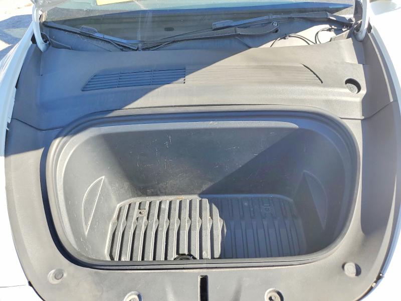58400176 :رقم المزاد ، 5YJYGDEE9MF160332 vin ، 2021 Tesla Model Y مزاد بيع