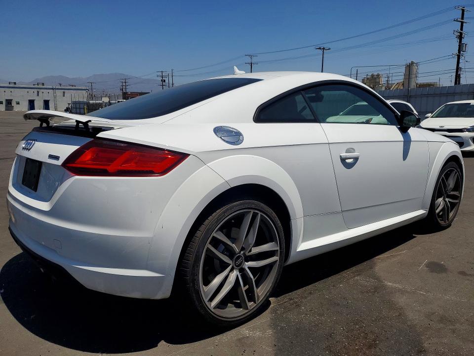 2017 Audi Tt მანქანა იყიდება აუქციონზე, vin: TRUC5AFV5H1007240, აუქციონის ნომერი: 62881786