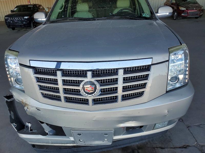 Продажа на аукционе авто 2007 Cadillac Escalade, vin: 1GYFK63837R183094, номер лота: 59639436