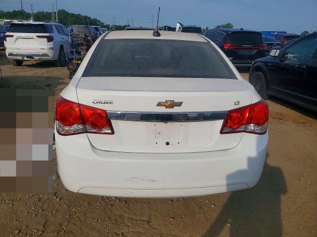62637466 :رقم المزاد ، 1G1PE5SB2G7174626 vin ، 2016 Chevrolet Cruze Limited مزاد بيع