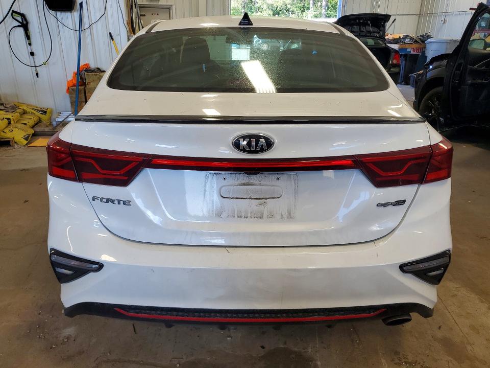 2021 Kia Forte მანქანა იყიდება აუქციონზე, vin: 3KPF34ADXME395683, აუქციონის ნომერი: 60760926